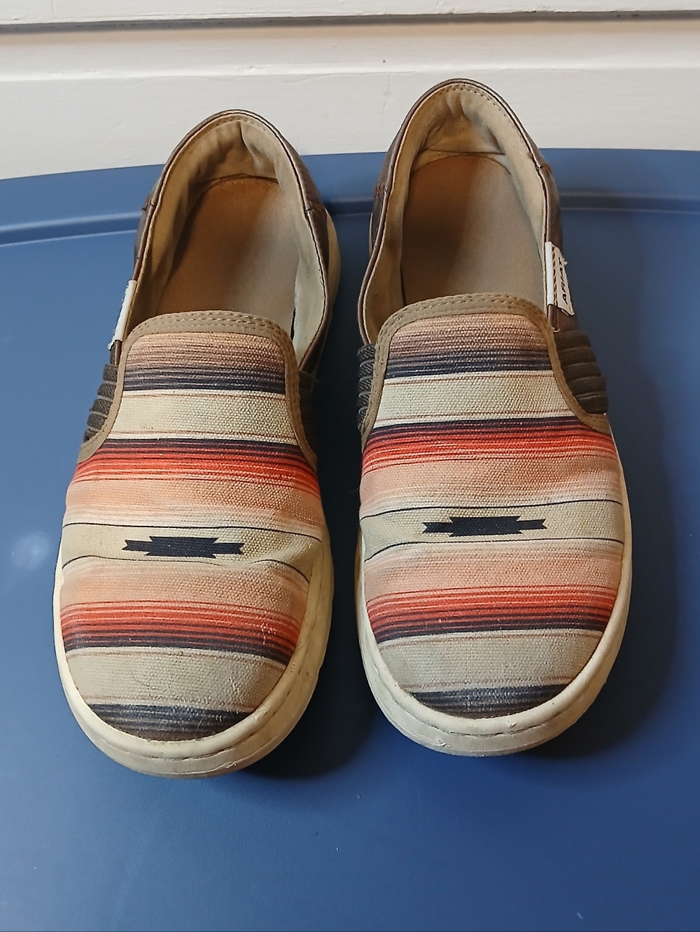 Ariat Slip On Shoes Womens 7B Southwestern Serape Canvas Casual Comfort Flats